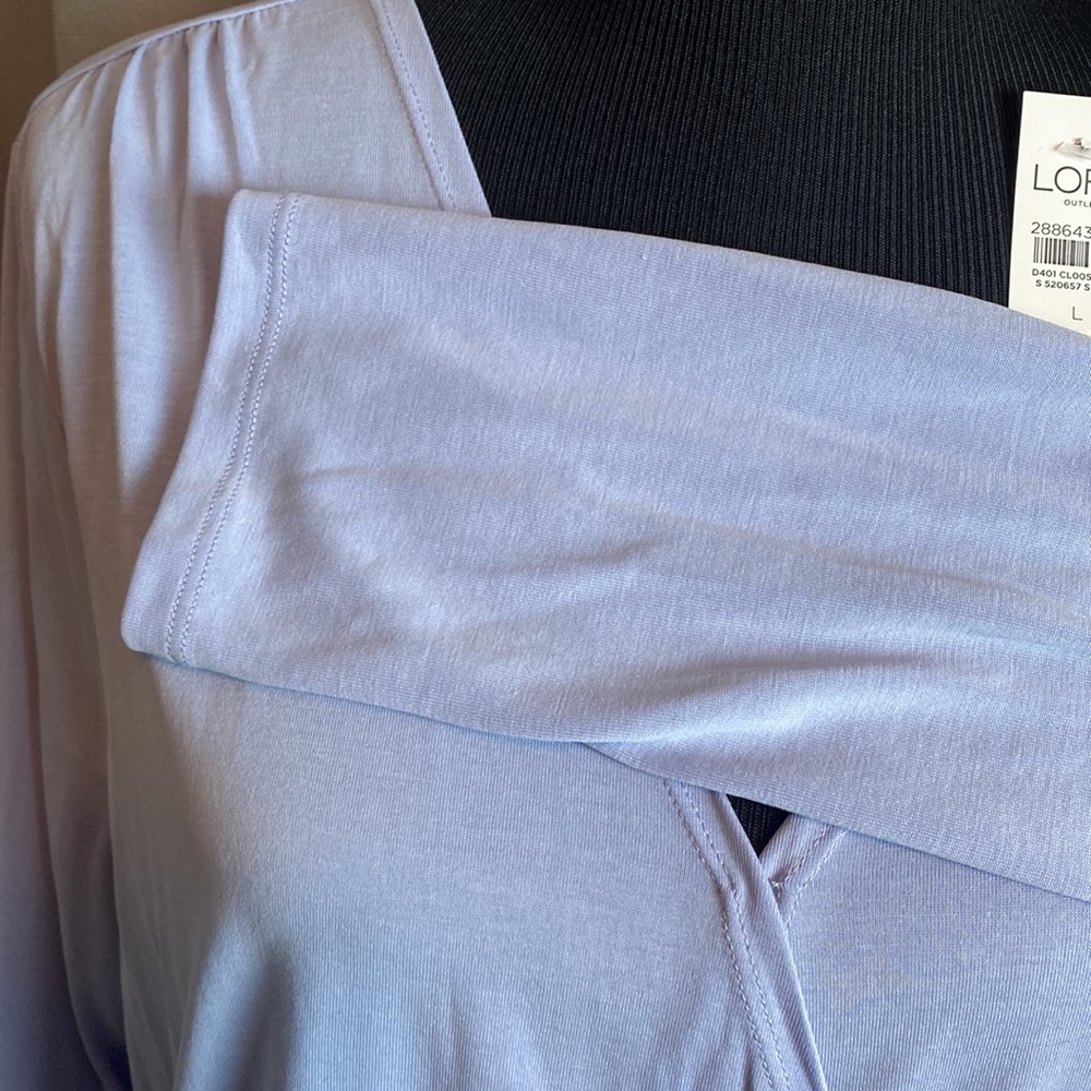 LOFT Women’s V-Neck Faux Wrap Top Pale Blue sz L NWT - Picture 4 of 7